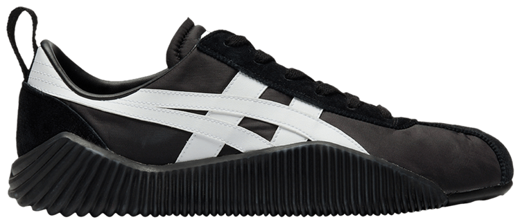 Onitsuka Tiger Acromount Black White