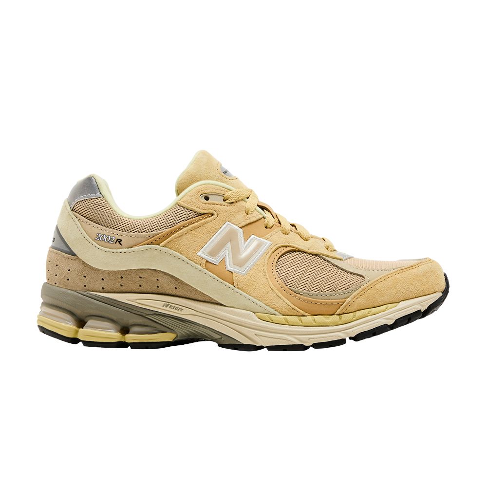 New Balance AURALEE x 2002R 'Sand' | Tan | Men's Size 9.5