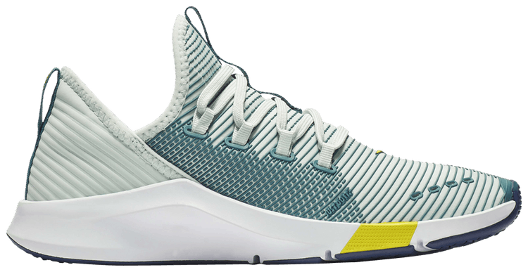 Nike air zoom elevate womens top