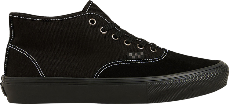 Skate Authentic Mid Blackout