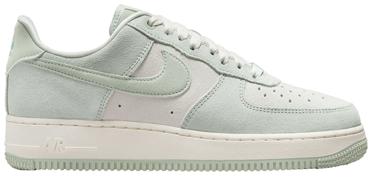 Nike Wmns Air Force 1 Low Spruce Aura Pistachio Frost