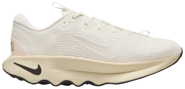 Nike Wmns Motiva Guava Ice