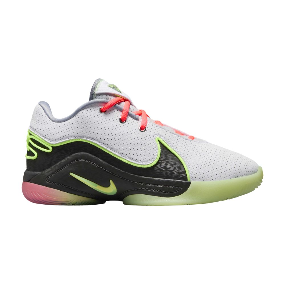 Nike LeBron 22 GS 'Crown Jewel' | White | Kid's Size 3 - IB2741-100