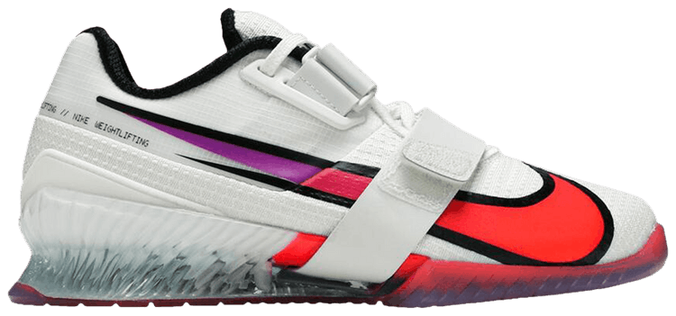Nike Romaleos 4 SE Flash Crimson Aura Sample