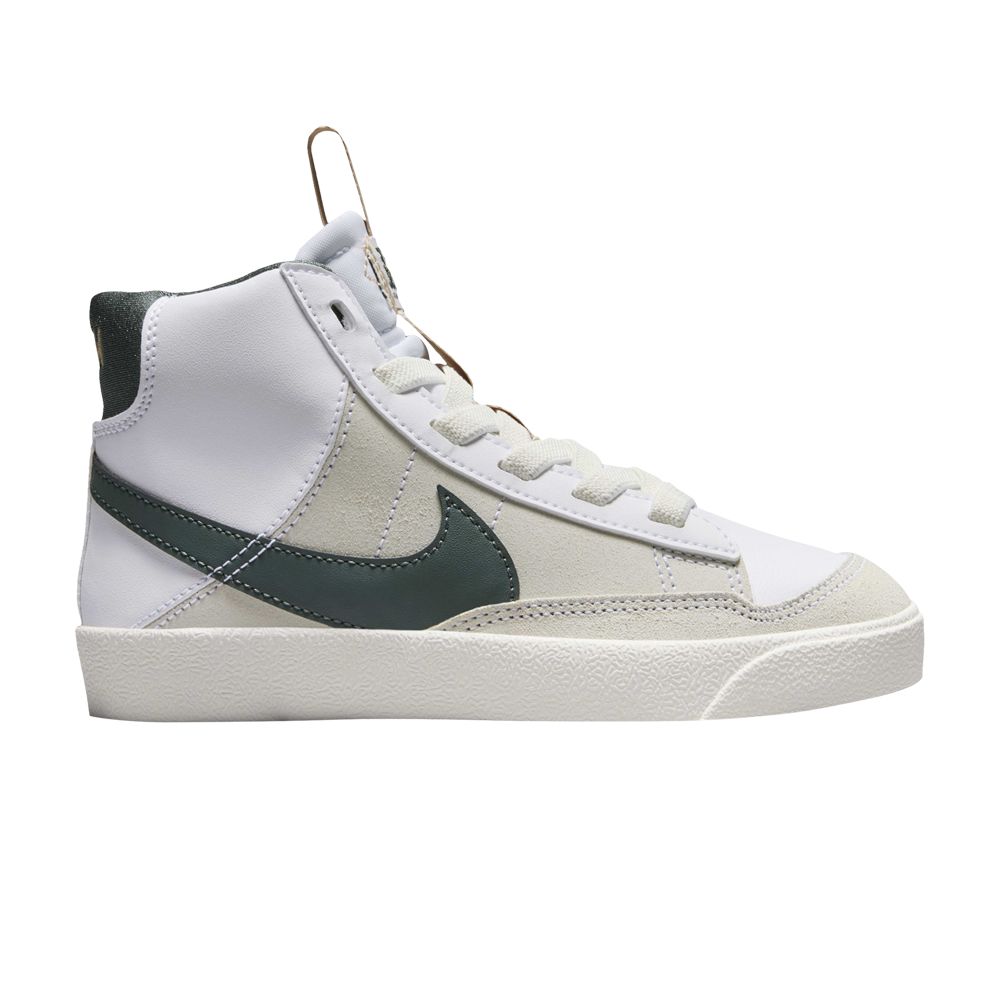 Pre-owned Nike Blazer Mid '77 Se Ps 'white Vintage Green' | Kid's Size 2