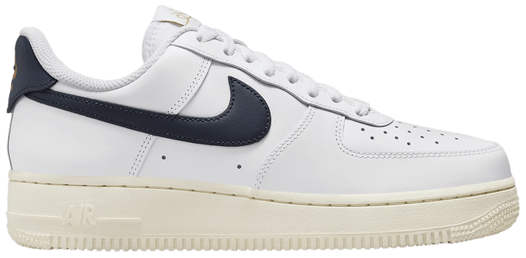 Nike Wmns Air Force 1 07 FlyEase Olympic
