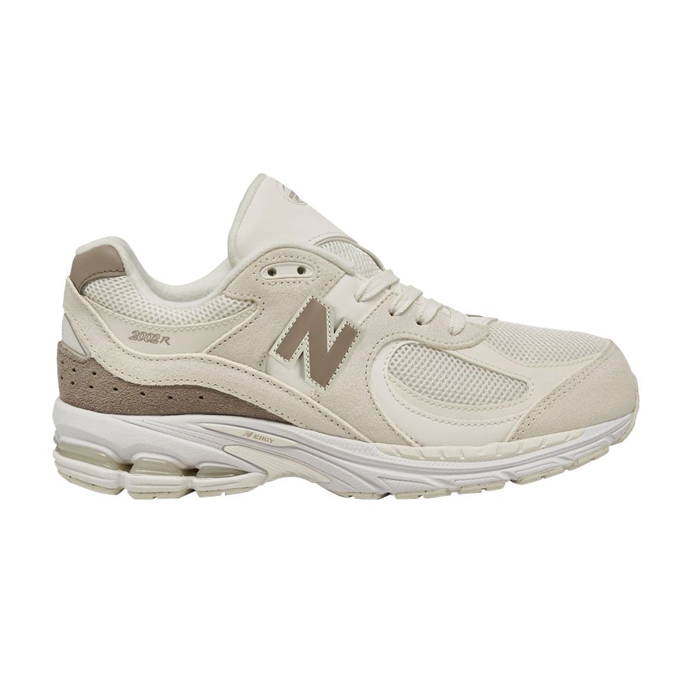 Pre-owned New Balance 2002r Big Kid 'munsell Light Mushroom' | Cream | Kid's Size 7 In White