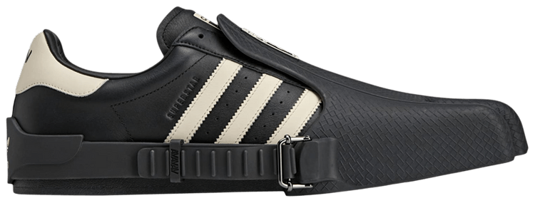 Avavav x Wmns Superstar Superfinger Pack   Black Cream White