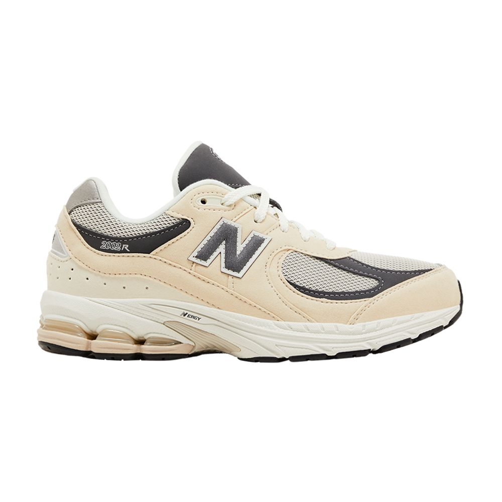 Pre-owned New Balance 2002r Big Kid 'sandstone Magnet' | Cream | Kid's Size 6.5