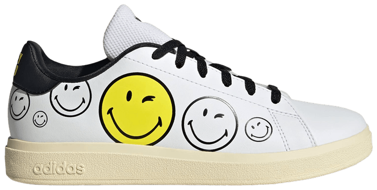Smiley x adidas Advantage Base 20 J Smiley Graphics