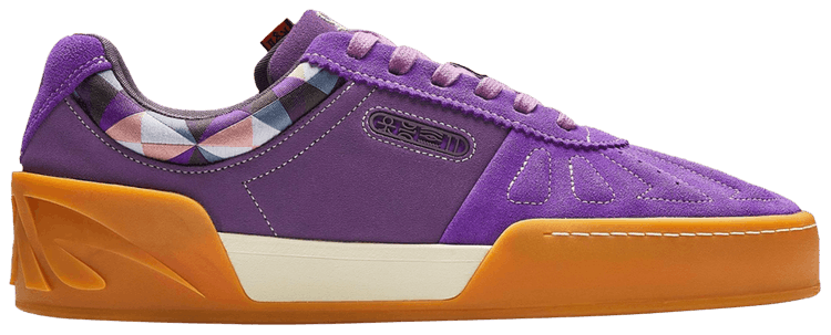 Anta Kai Hela Style Artist on Court