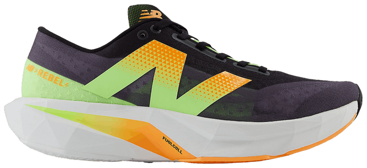 New Balance FuelCell Rebel v4 2E Wide Black White Peach