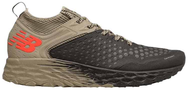 New Balance Fresh Foam Hierro v4 Trail 2E Wide Black Green