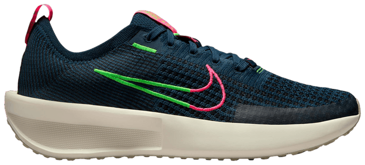 Nike Wmns Interact Run Armory Navy Hyper Pink