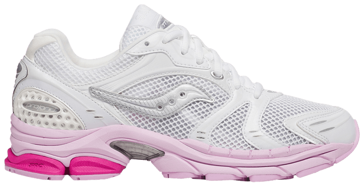 Wmns ProGrid Triumph 4 White Pink