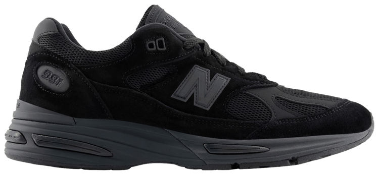 New Balance 991v2 Made in England Triple Black