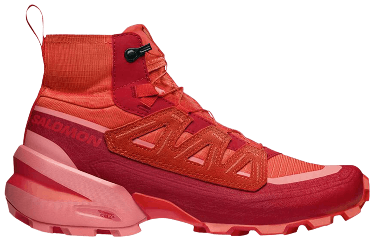 靴 MM6 Maison Margiela Salomon CROSS MID MM6 Maison Margiela's Salomon Cross Mid is on the manic side