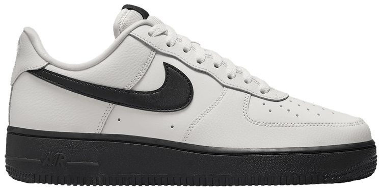 Nike Wmns Air Force 1 07 Phantom Black