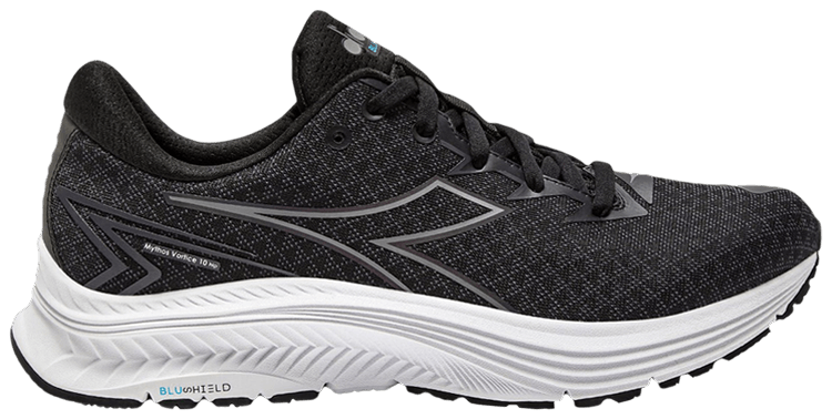 Diadora Mythos Blushield 10 Vortice Hip Black White