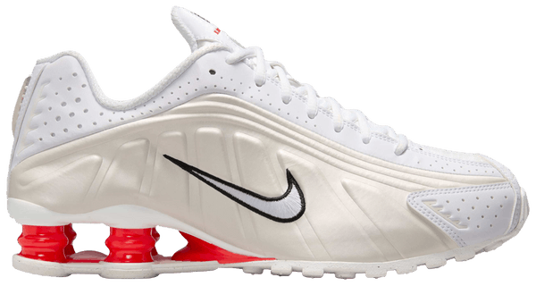 Nike Shox R4 'Picante Red' main image 1