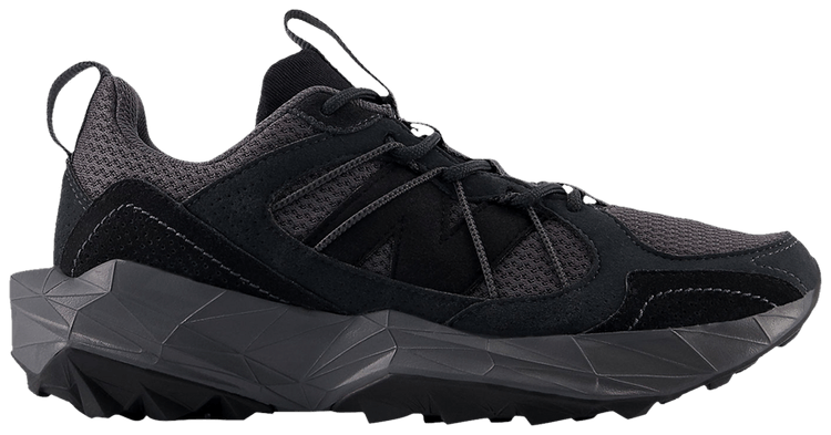 New Balance Wmns Tektrel Black Magnet