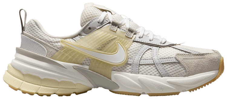 ◆正規品◆NIKE V2K RUN PHANTOM LIGHT KHAKI(W)◆関税込◆人気 Buy Wmns V2K Run 'Phantom Light Khaki' - HV4314 030 | GOAT
