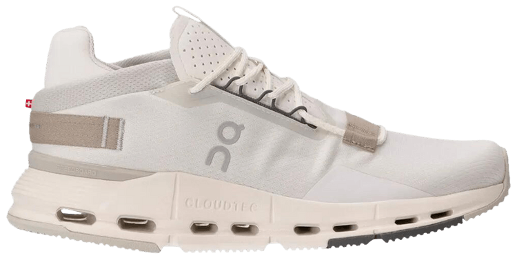 ON Cloudnova Ice Sand