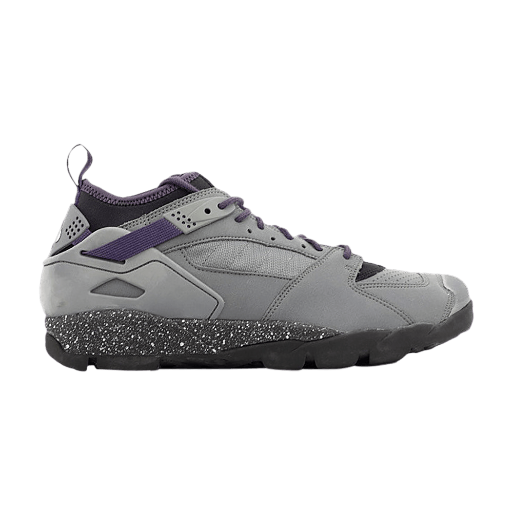 nike acg air revaderchi grey