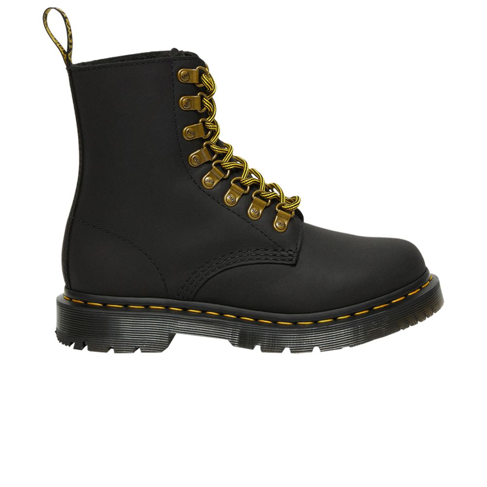 Dr. Martens Wmns 1460 Pascal Wintergrip 8 Eye Boot 'Black' | Women's Size 6 - 27007001