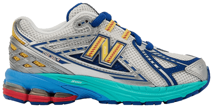 New Balance 1906R Little Kid Moon Sign DTLR Exclusive