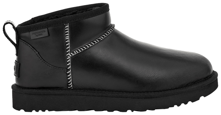 UGG Wmns Classic Ultra Mini Leather Regen Boot Black