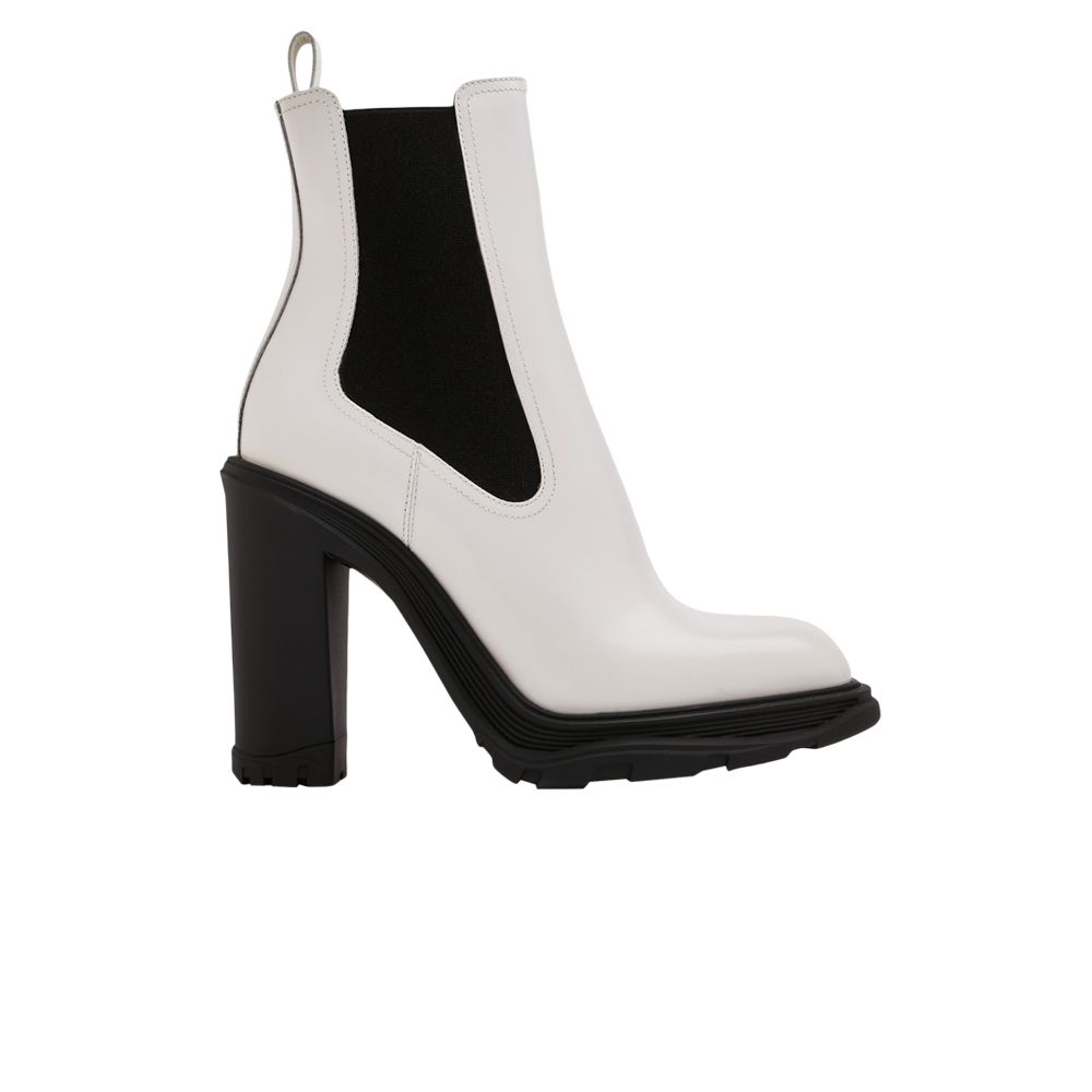 Pre-owned Alexander Mcqueen Wmns Tread Slick Heeled Chelsea Boot 'ivory Black' | White | Wom