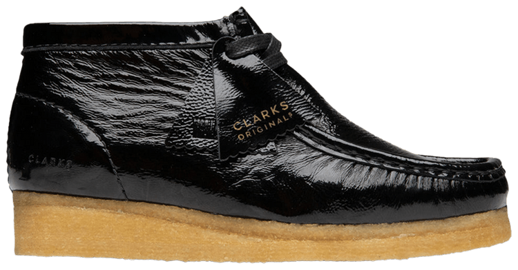 Clarks Wmns Wallabee Boot Black Crinkled Patent