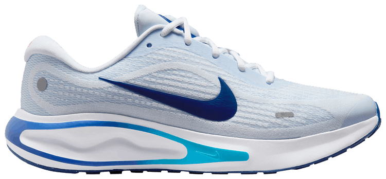 Nike Journey Run Football Grey Aluminum