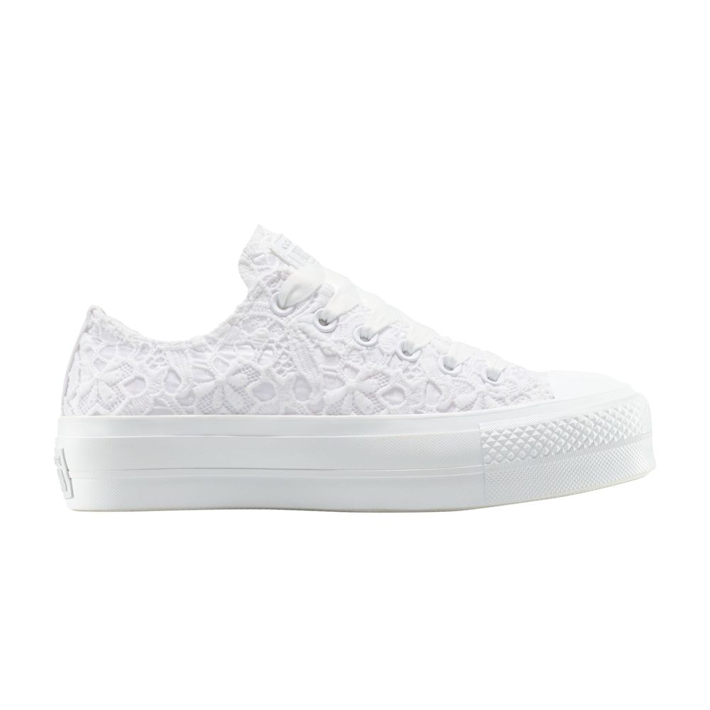 Pre-owned Converse Wmns Chuck Taylor All Star Low 'lace - Triple White' | Women's Size 7