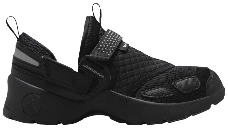 Air Jordan Wmns Jordan Trunner LX Triple Black