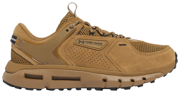 Under Armour Summit Trek Coyote