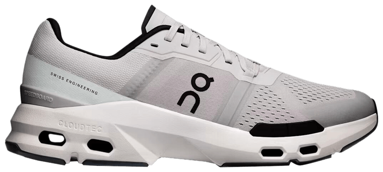 ON Cloudpulse Wolf Black