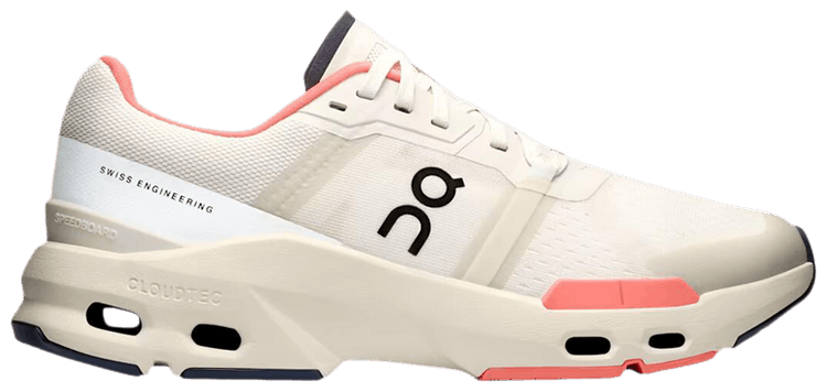 Wmns Cloudpulse Cream Salmon