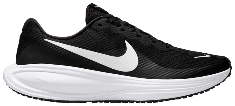Nike Revolution 8 Black White