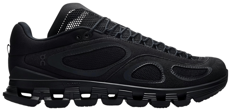 FKA twigs x ON Wmns Cloud X Black