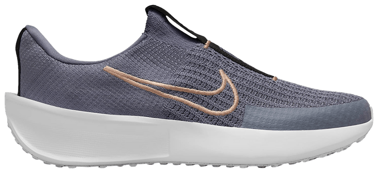 Nike Wmns Interact Run EasyOn Light Carbon Metallic Red Bronze