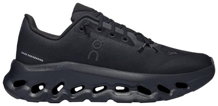 ON Wmns Cloudtilt Eclipse Black