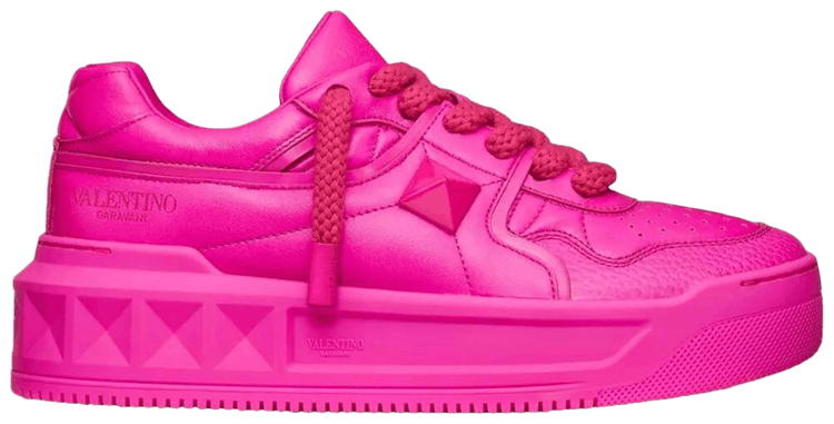 Valentino Garavani Wmns One Stud XL Low Pink