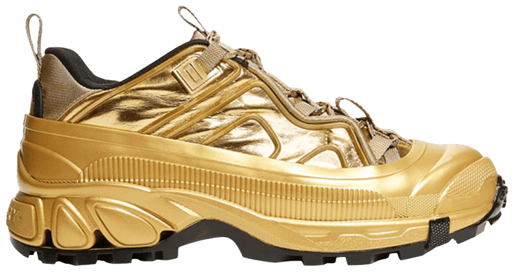 Burberry Arthur Gold