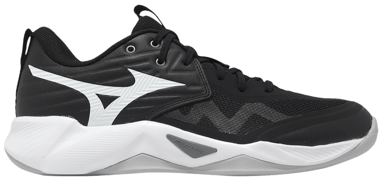 Mizuno Wave Momentum Pro Black White