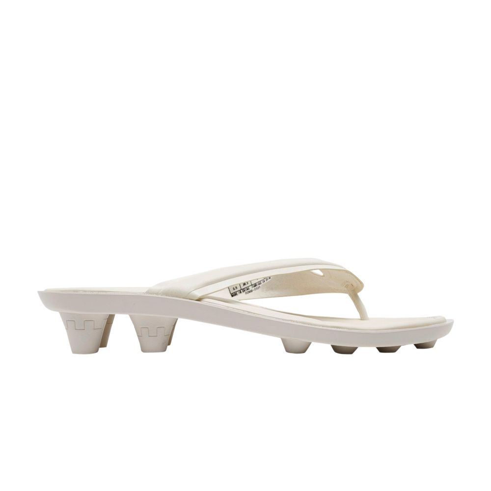 Pre-owned Puma Fenty X Wmns Cat Cleat Sandal 'alpine Snow Gold' | Cream | Women's Size 6 In White