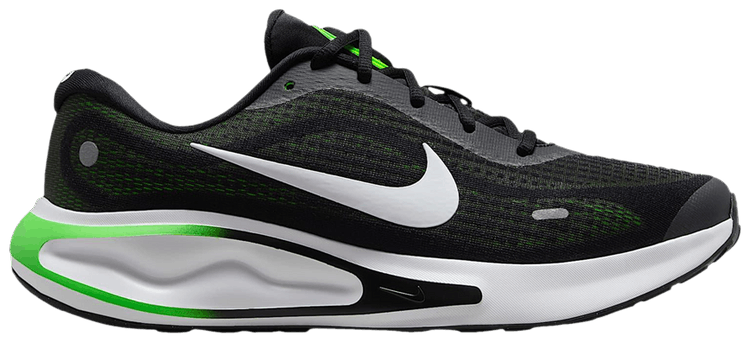 Nike Journey Run Black Green Strike