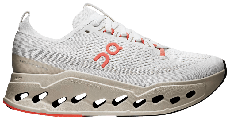 Wmns Cloudsurfer Max Ivory Salmon