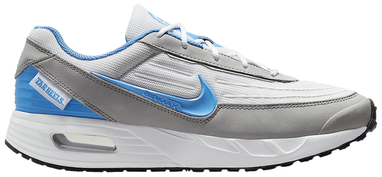 NCAA x Nike Air Max Verse UNC